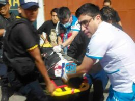 Adolescente de 17 años resulta gravemente herido tras despiste y choque en la bajada a playa Chorrillos